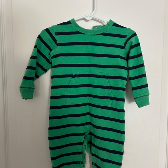 Primary 3-6mo bundle - Picture 6 of 7